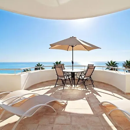 Large Beachfront Apartment