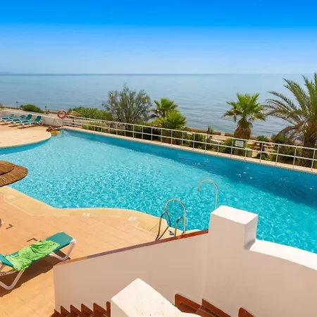 Apartment Large Beachfront